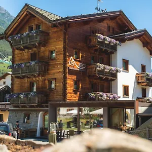 Hotel Alpen ***
