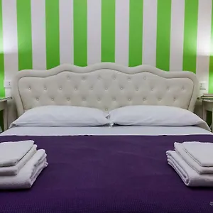 Bed & Breakfast Metropolis ***
